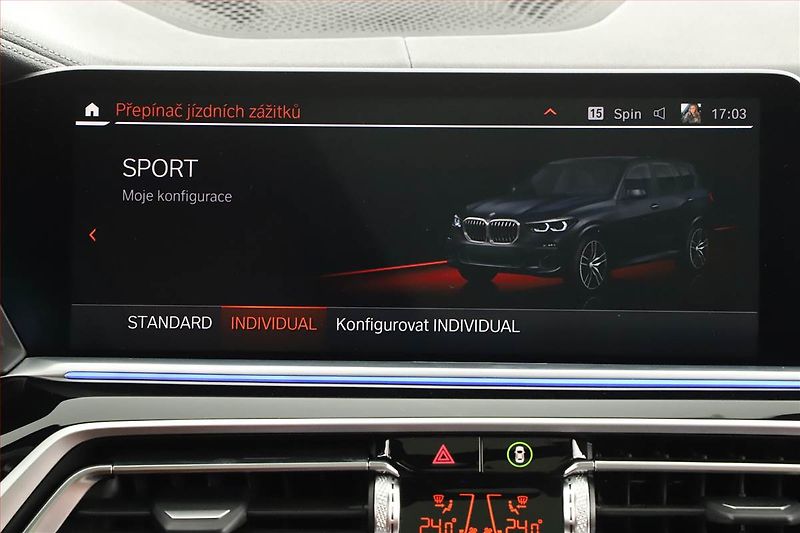 BMW X5 (2023) xDrive30d - fotka 18 z 30