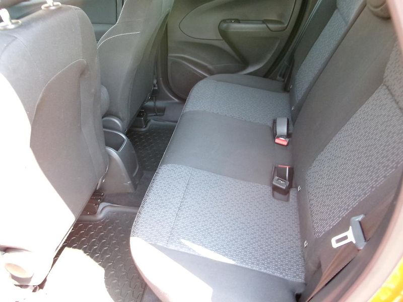 Opel Crossland (2022) 1.2 81kW KOUPENO .ČR,1.MAJITEL - fotka 7 z 14