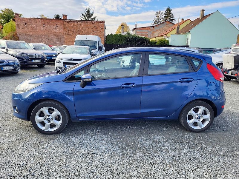 Ford Fiesta 1.6 L Duratorq TDCi 66kW TREND - fotka 2 z 47