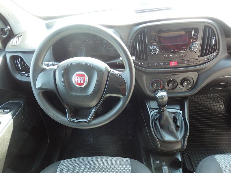 Fiat Dobló LONG 1.4i KLIMATIZACE, ASR - fotka 11 z 12