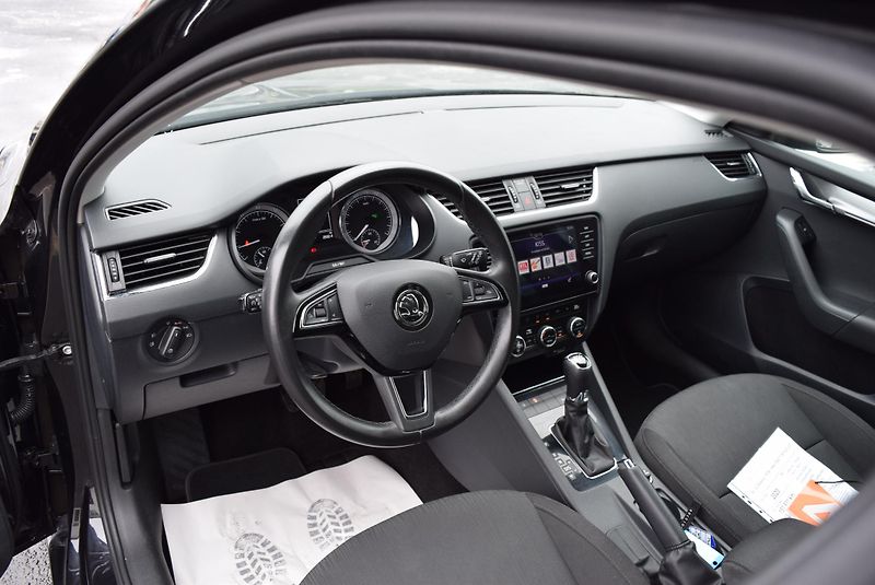 Škoda Octavia (2020) 1.5TSI 110kw DSG 7° STYLE LED  - fotka 21 z 43