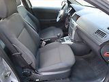 Opel Astra (2012) 1.6 16V, Tempomat - náhled 9