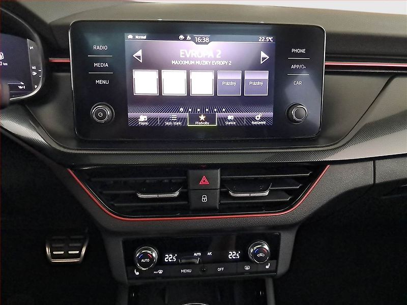 Škoda Scala (2021) Monte Carlo 1.0 TSI, Automat - fotka 12 z 24