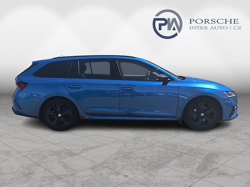 Škoda Octavia 2.0 TDi RS DSG - fotka 26 z 27