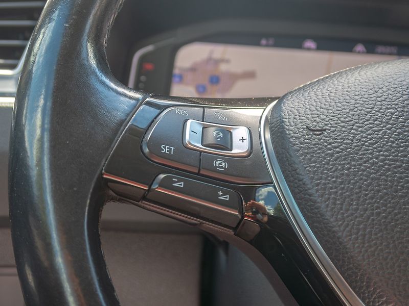 Volkswagen Tiguan (2019) 12/19 ČR 2.0BI-TDI 176KW HIGHL - fotka 16 z 59