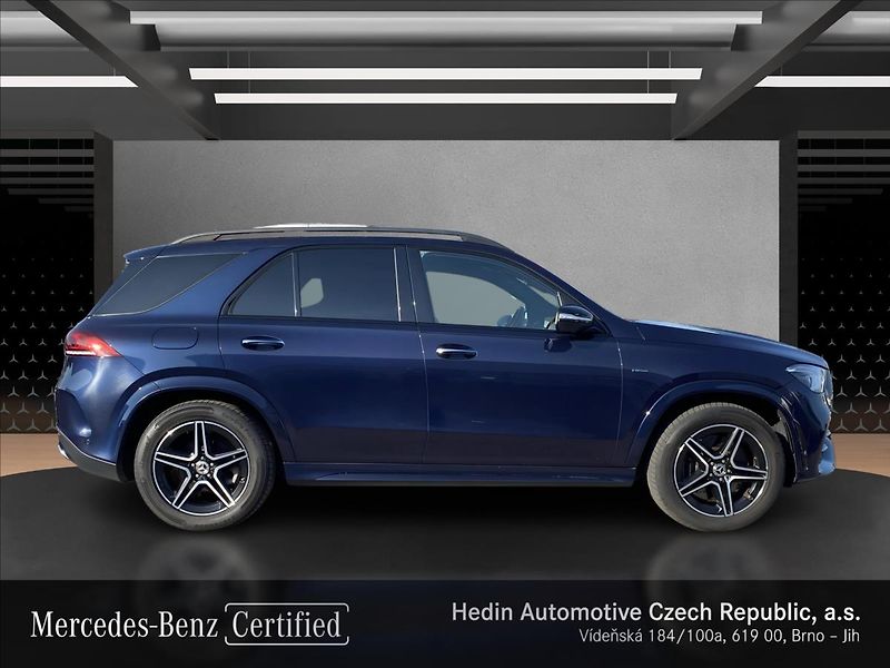 Mercedes-Benz GLE 350 de 4M AMG - fotka 6 z 29