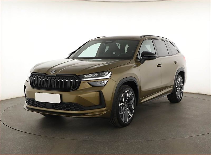 Škoda Kodiaq (2025) 2.0 TDI, SPORTLINE, 4X4 - fotka 2 z 20