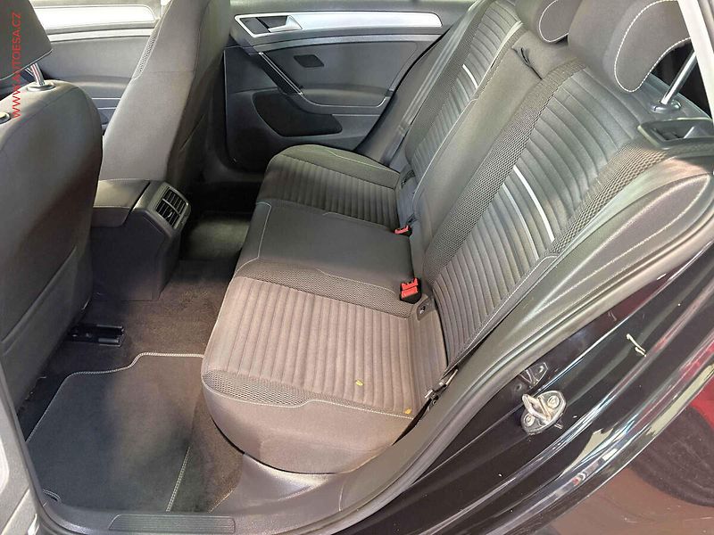 Volkswagen Golf (2014) 1.4 TSi, STK9/28 - fotka 10 z 15
