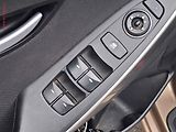 Hyundai i30 (2014) 1.6GDi, 1.maj,ČR, Výhř.sed. - náhled 11
