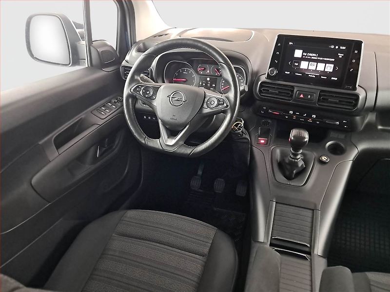 Opel Combo (2020) Life 1.2 Turbo, 5Míst, ČR - fotka 7 z 19