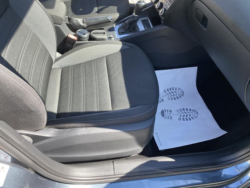 Škoda Octavia 1.6TDi 115PS DSG DPH REZERVACE - fotka 125 z 154
