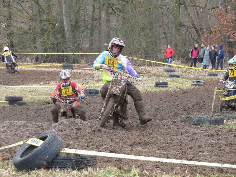 V Autokempu Karvánky v Soběslavi na Táborsku se v sobotu 17. února 2024 jel oblíbený závod Off-road fichtel day.