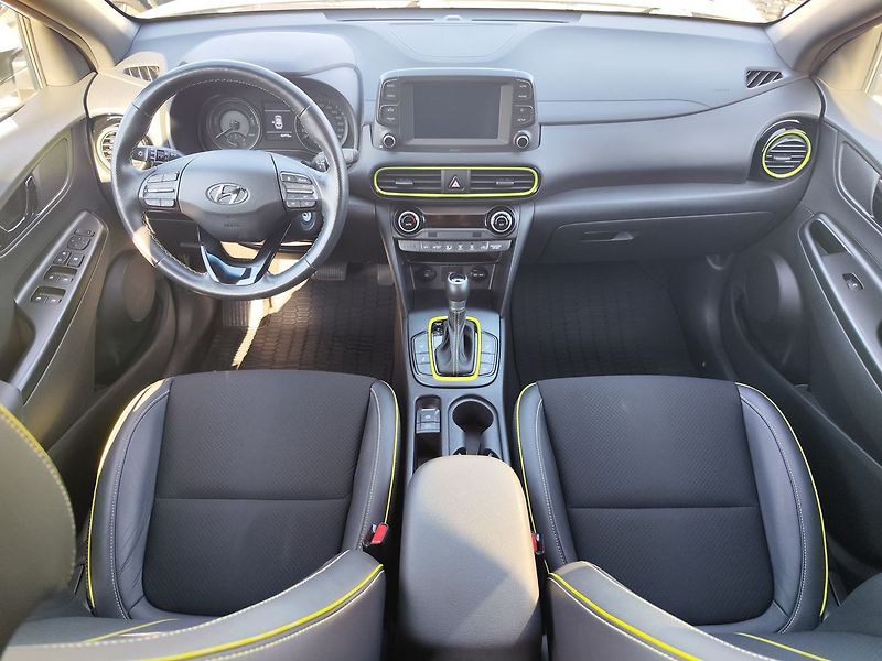 Hyundai Kona 1.6 GDI/104kW Mystic Lime DCT - fotka 12 z 33