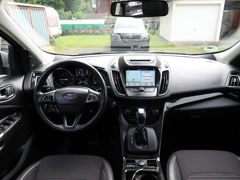 Ford Kuga (2018) 2,0TDCi,110kw,AP,4x4,18ALU - fotka 9 z 36