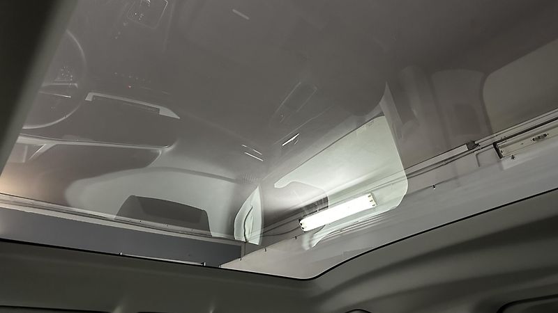 Ford Tourneo Connect ZÁRUKA / 7 MÍST / TOP STAV - fotka 24 z 40