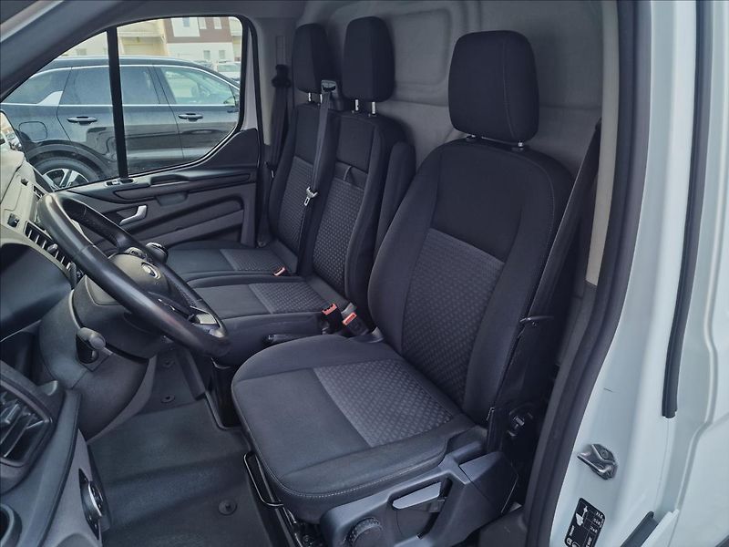 Ford Transit Custom 2.0TDCi Trend L1,ČR,1.Majitel - fotka 32 z 44