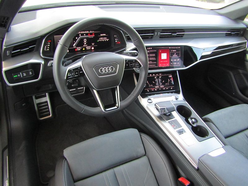 Audi A6 Allroad (2024) 50 TDI quattro - fotka 5 z 30