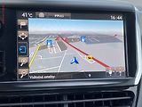 Peugeot 2008 (2014) 1.6VTi, AC, park.čidla - náhled 16