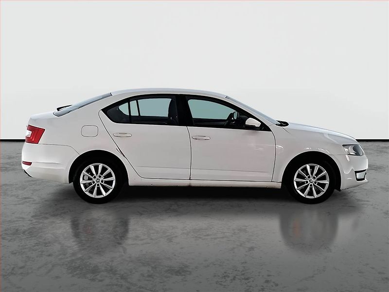 Škoda Octavia (2013) 1.2 TSI, po STK, udržované - fotka 6 z 16