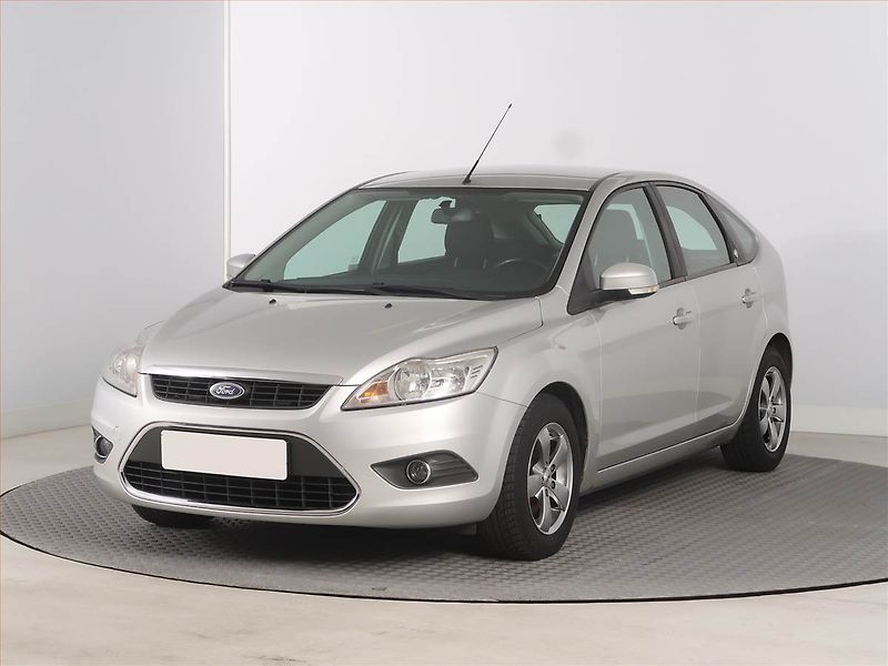 Ford Focus (2008) 1.6 16V, po STK, jezdí výborně - fotka 2 z 15