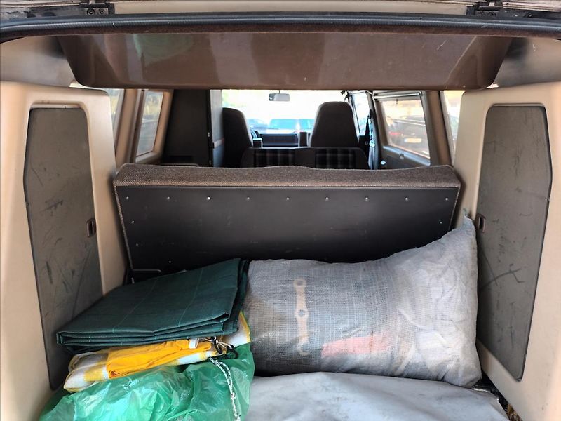 Volkswagen Caravelle 1,9 i,T3 Westfalia,SPRCHA,WC, - fotka 13 z 49