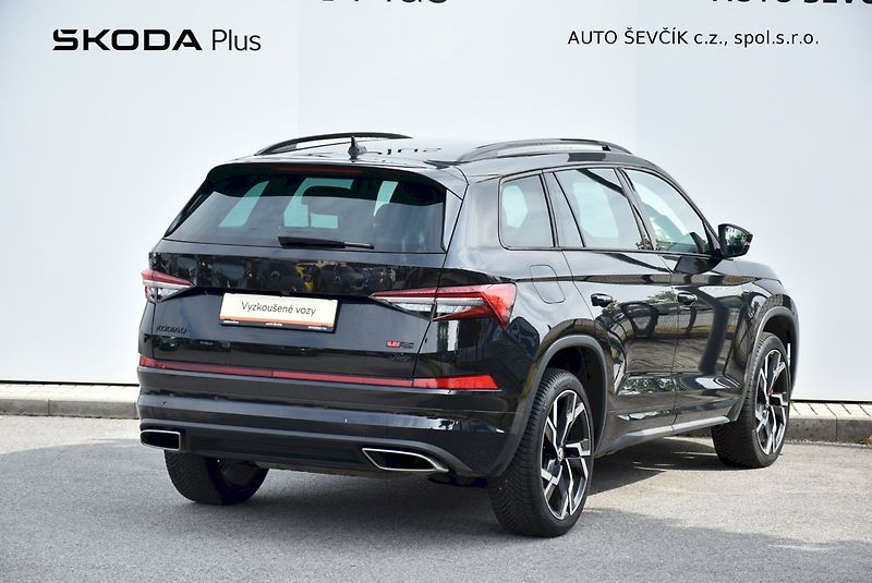 Škoda Kodiaq (2023) RS 2.0 TSI 180 kW 4x4 DSG - fotka 2 z 33