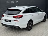 Hyundai i30 1,6 CRDI Smart ČR DPH - náhled 7