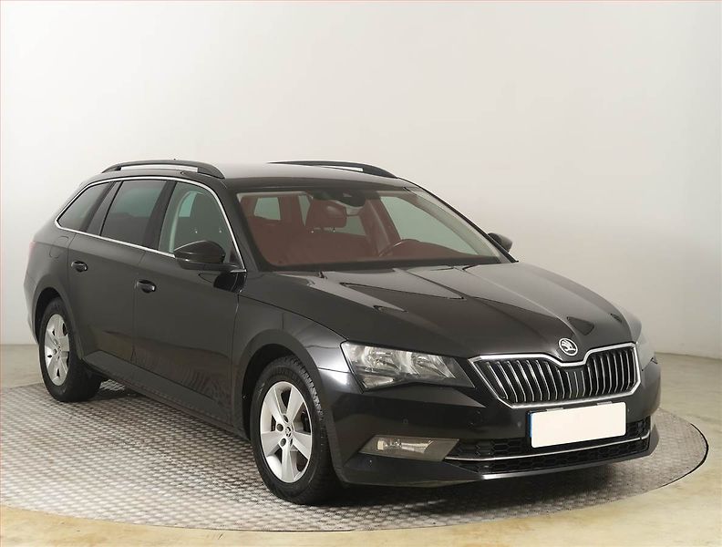 Škoda Superb (2017) Ambition Plus 2.0 TDI, Navi - fotografie inzerátu