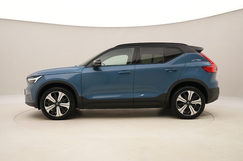 Volvo XC40 PURE ELECTRIC RECHARGE PLUS - fotka 9 z 55