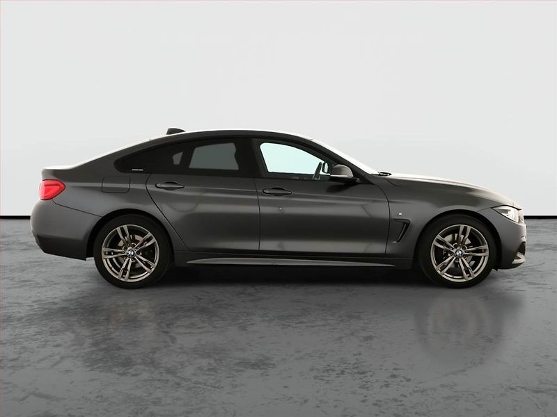 BMW Řada 4 (2019) M Paket 420d xDrive - fotka 6 z 21