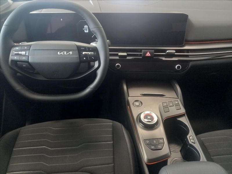 Kia Sportage 1,6 T-GDi 4x2 7DCT TOP (2027) - fotka 5 z 5