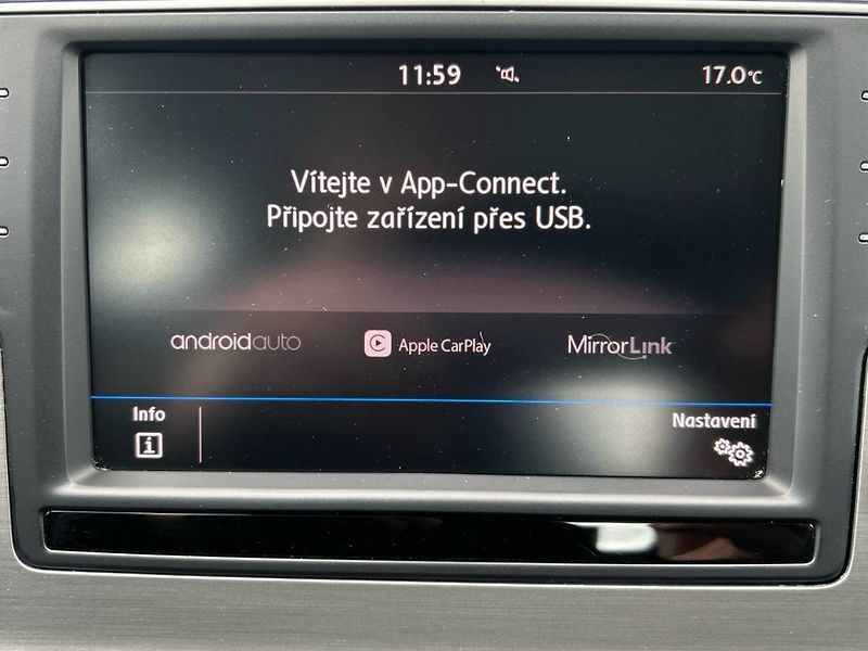 Volkswagen Golf (2016) 1.2 TSI Comfortline - fotka 20 z 32
