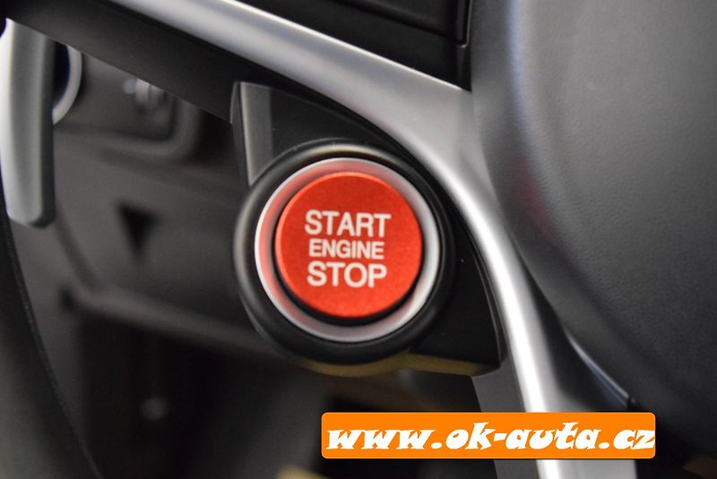 Alfa Romeo Stelvio 2.2 JTD Q4 SPORT 150 kW - DPH - fotka 38 z 60