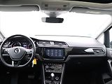 Volkswagen Touran 2,0 TDI DSG Highline 7Míst DPH - náhled 30