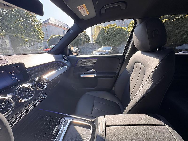 Mercedes-Benz GLB (2026) 200 d 4MATIC - fotka 14 z 22