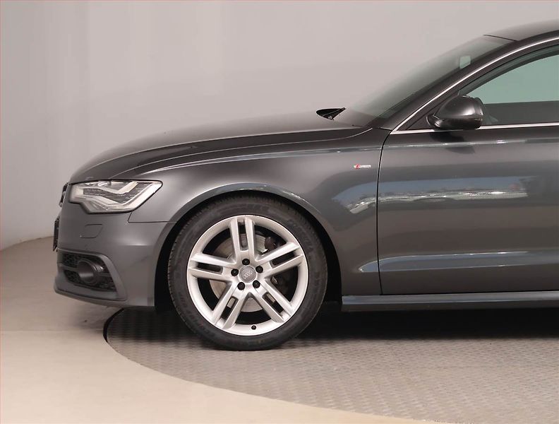 Audi A6 (2014) S line 3.0 TDI, 4X4, Automat - fotka 15 z 17