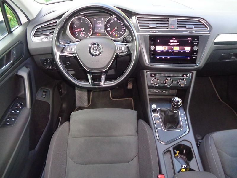 Volkswagen Tiguan 1.5 TSI MARATON EDITION - fotka 5 z 28