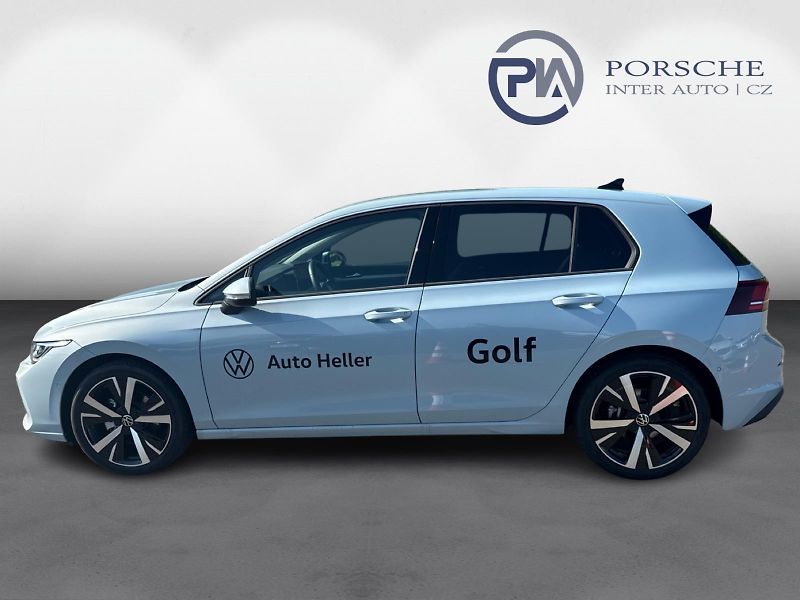 Volkswagen Golf 1,5 TSI  PEOPLE  110 kW - fotka 5 z 6