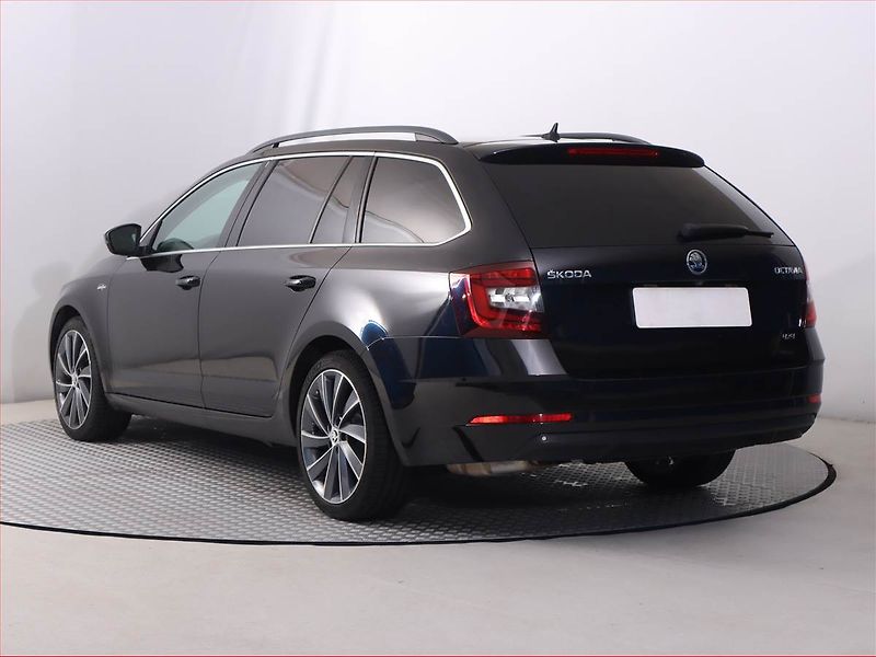 Škoda Octavia (2017) Laurin&Klement 2.0 TDI, 4X4 - fotka 4 z 24