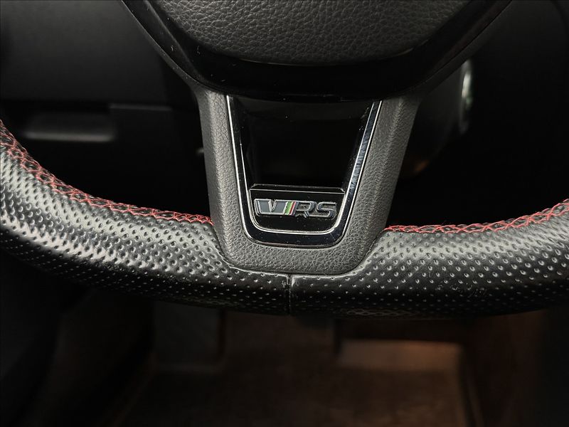 Škoda Octavia 2,0 135kW RS CHALLENGE 1MAJ ČR - fotka 12 z 43