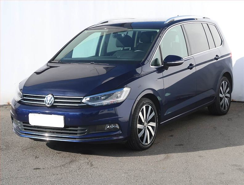 Volkswagen Touran (2020) Comfortline 1.5 TSI - fotka 2 z 22