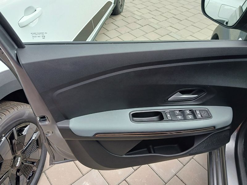 Dacia Jogger (2026) Extreme Eco-G 120 7míst pobočk - fotka 6 z 7