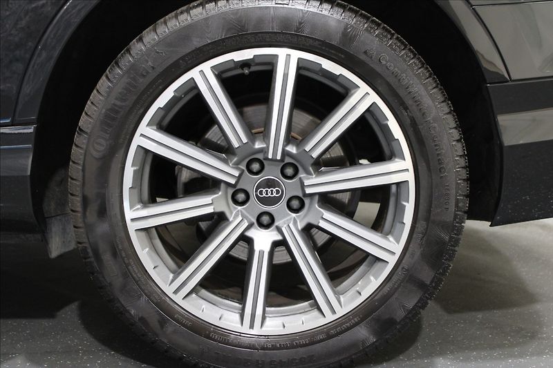 Audi Q7 3,0 TDI quattro S-Line - fotka 35 z 36