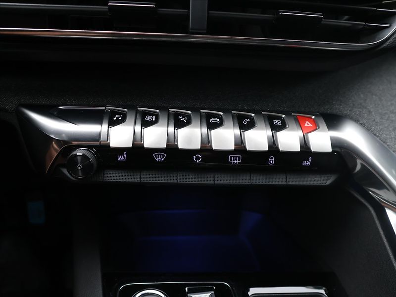 Peugeot 5008 1,5 HDi 130k Aut CZ 7-Míst DPH - fotka 21 z 30