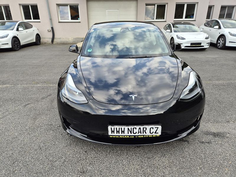 Tesla Model 3 STANDART RANGE 208kw SOH 94% - fotka 9 z 49