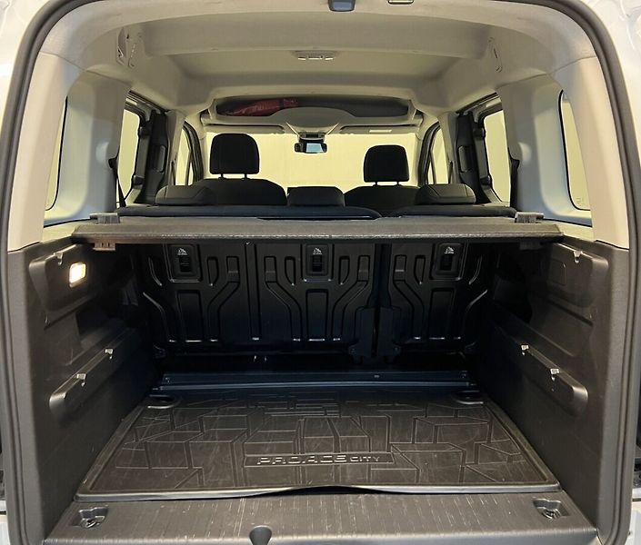 Toyota ProAce City Verso 1.2 BUSINESS 6MT - fotka 9 z 14