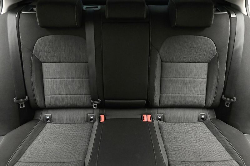 Škoda Superb 2,0 TDI 110 kW DSG Ambition Zá - fotka 26 z 29