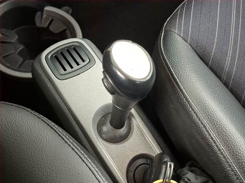 Smart Fortwo (2012) 1.0T, Automat, Park. senzory - fotka 12 z 17