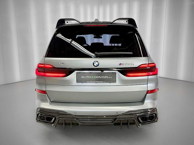 BMW X7 M60i xDrive LARTE DESIGN, B&W - fotka 5 z 40