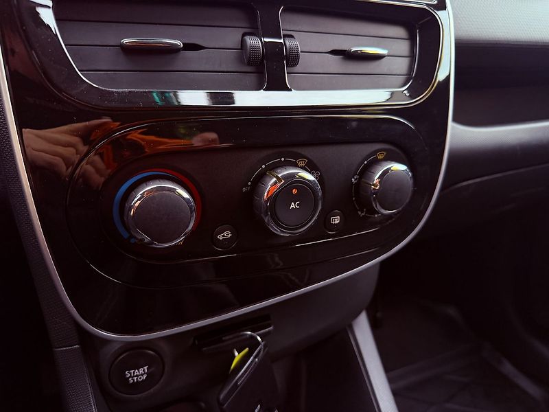 Renault Clio 0.9 TCe, ČR, 1.Maj - fotka 20 z 25